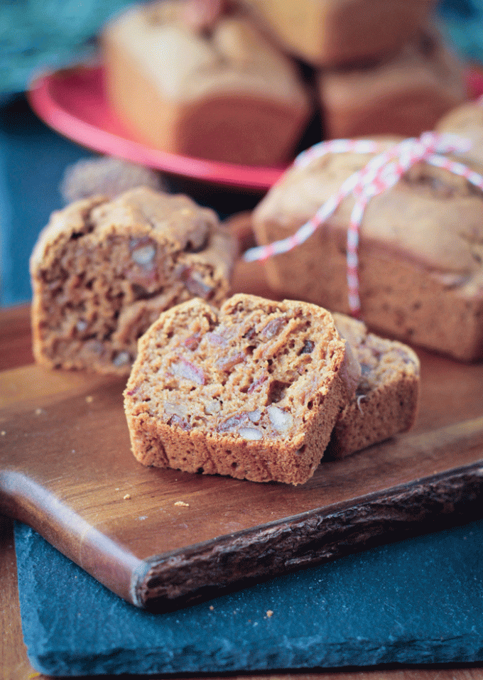 Date Bread (vegan)